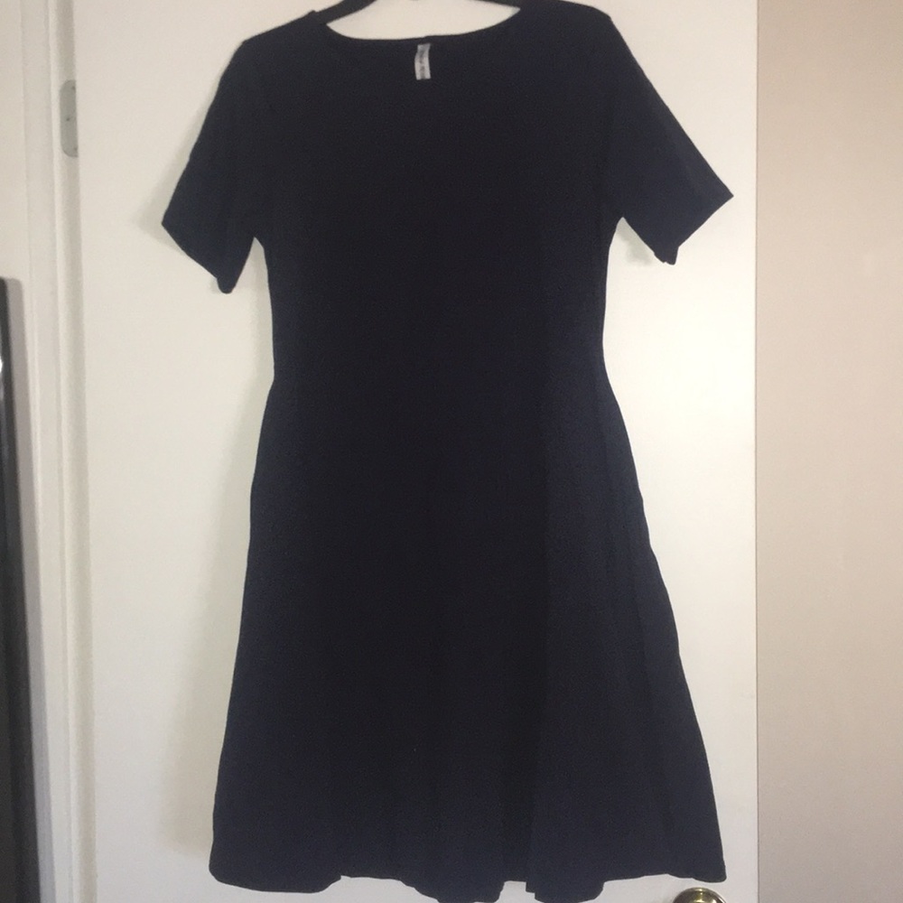 NWOT Navy blue short sleeve dress